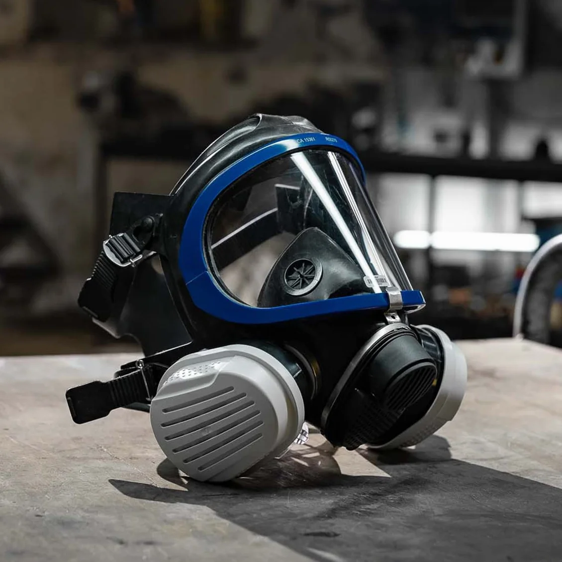 Dräger X-plore 5500 zestaw pełnych masek wraz z filtrem kombi A2P3 | rozmiar uniwersalny | maska chroniąca dróg oddechowych dla malarzy i lakierników przed gazami, oparami, drobnym pyłem/cząsteczkami