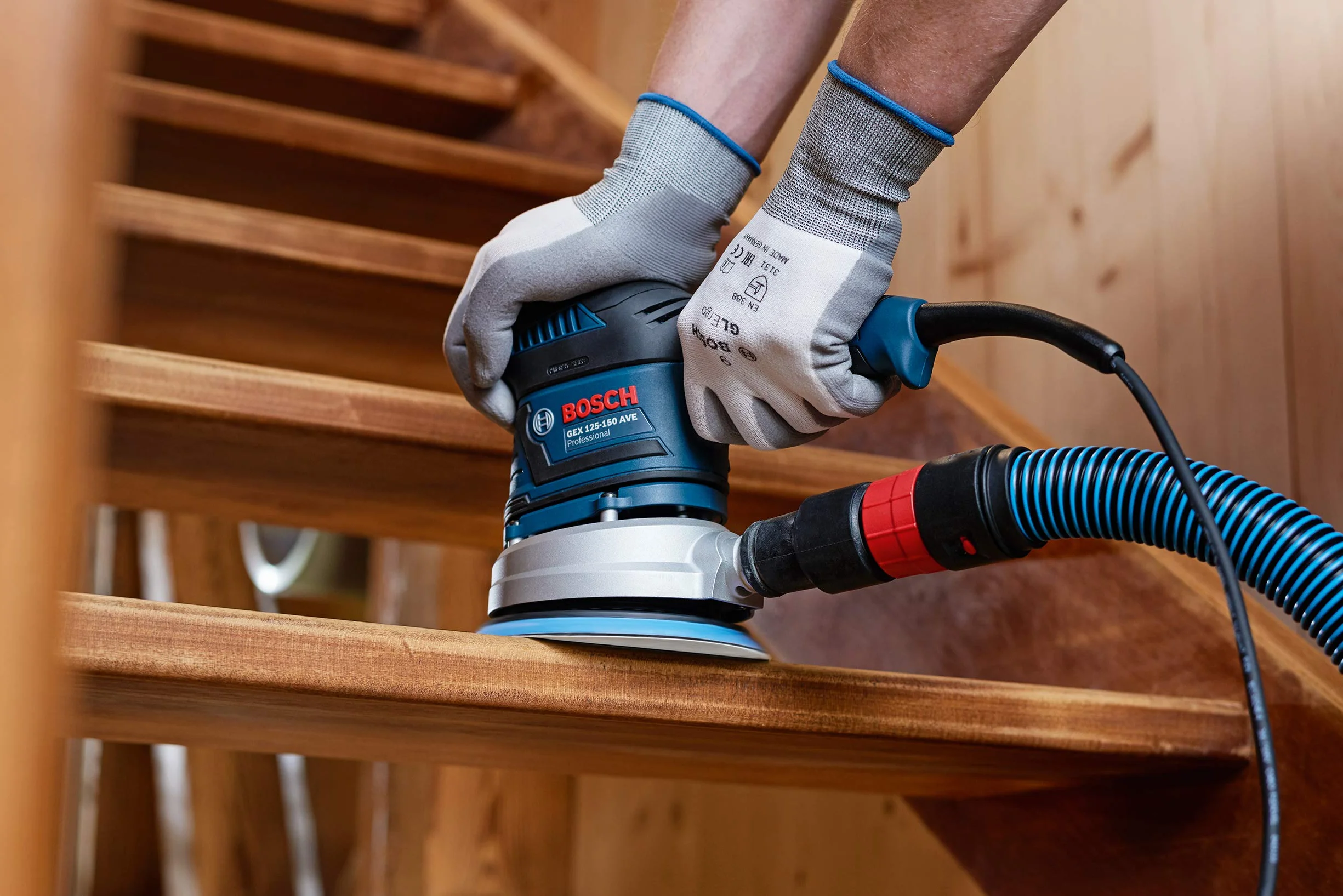 Bosch Professional Zestaw 5 trójkątnych podkładek szlifierskich M480 Best do drewna i farb (drewno i farba, Ø 115 mm, ziarnistość G120, akcesoria do szlifierki Delta)